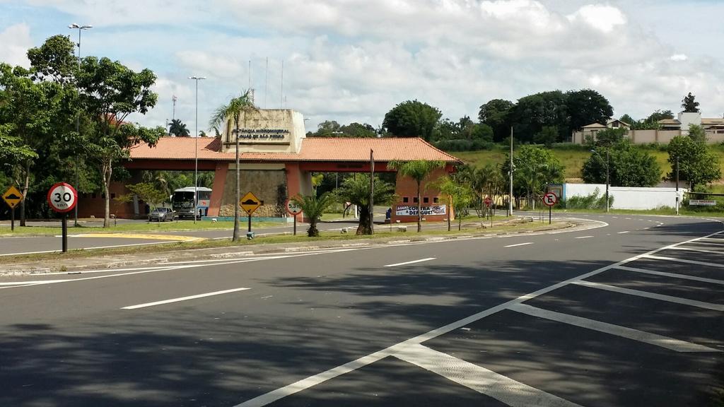 Pousada Suites Águas de São Pedro Eksteriør bilde